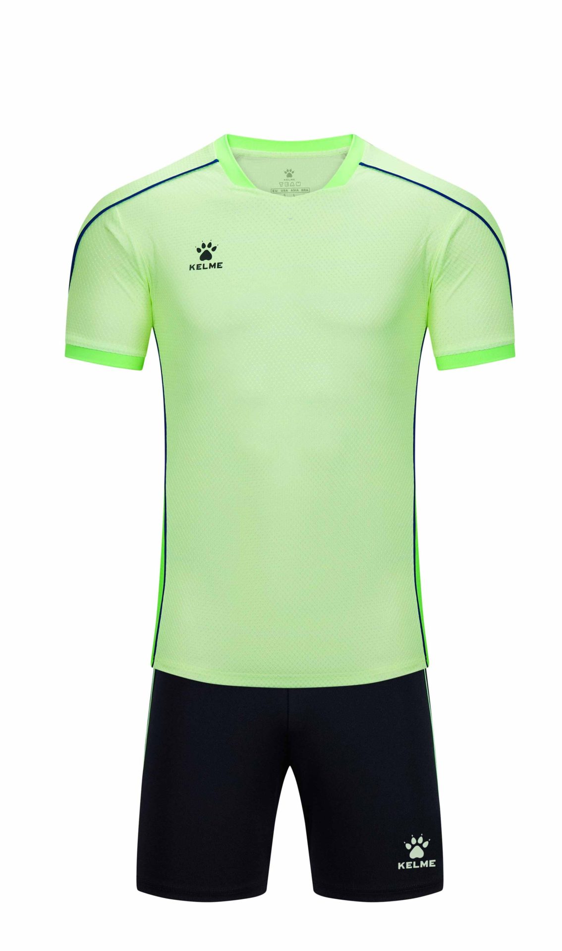 Kelme Adults Short Sleeve Football Set 8651ZB12490 Kelme Adults Short Sleeve Football Set Neon Green