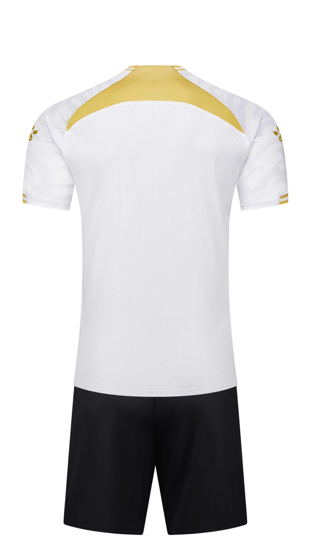 Kelme Adults Football Kit - Madrid 8451ZB1253 Kelme Adults Football Kit White