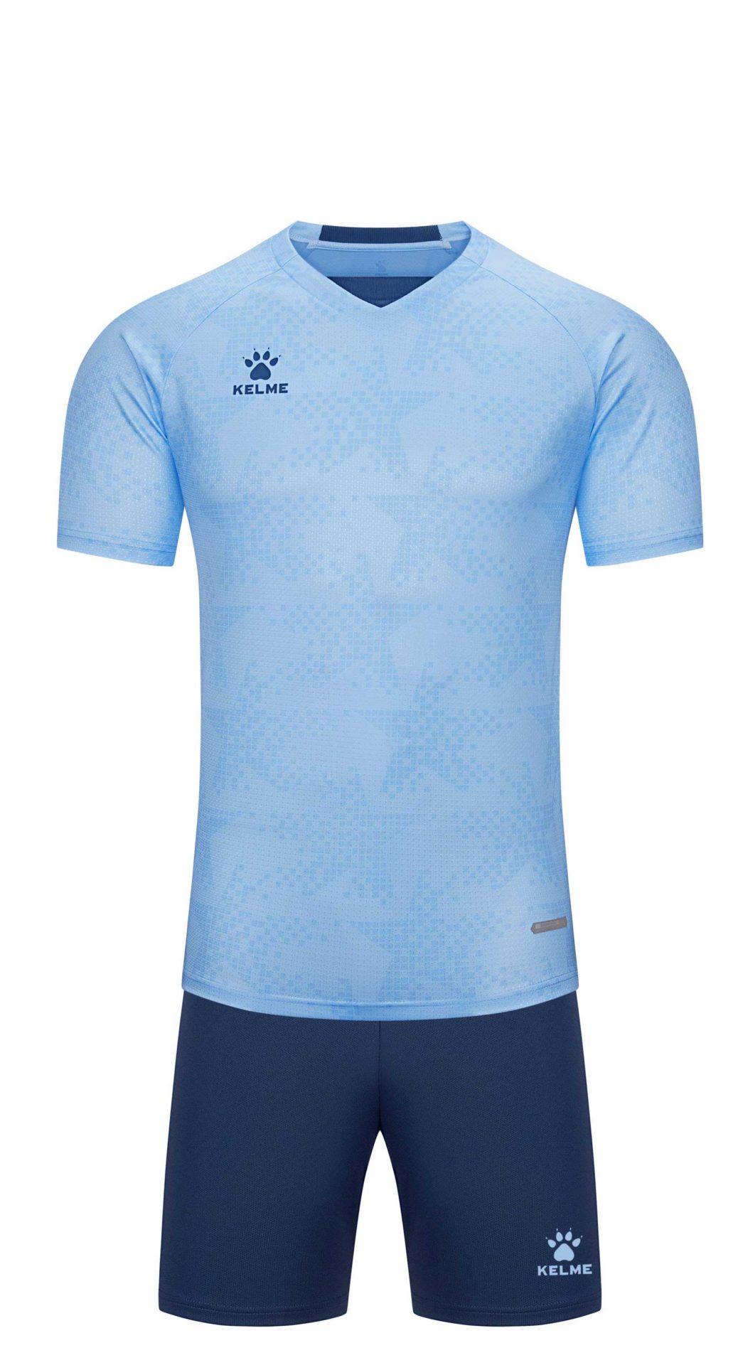 Kelme Adults Football Kit - Brighton Kelme Adults Football Kit Light Blue