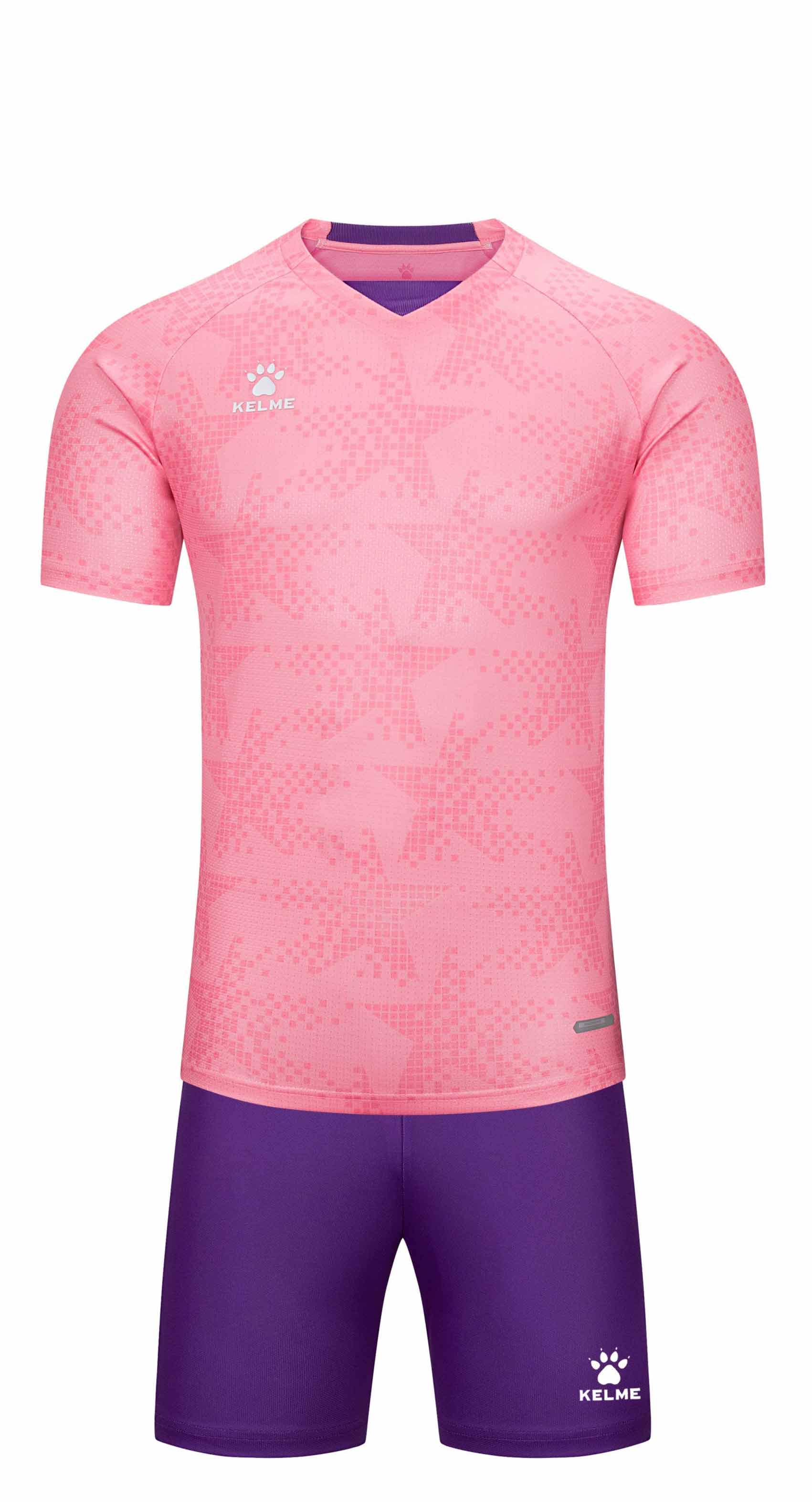 Kelme Adults Football Kit - Brighton Kelme Adults Football Kit Pink